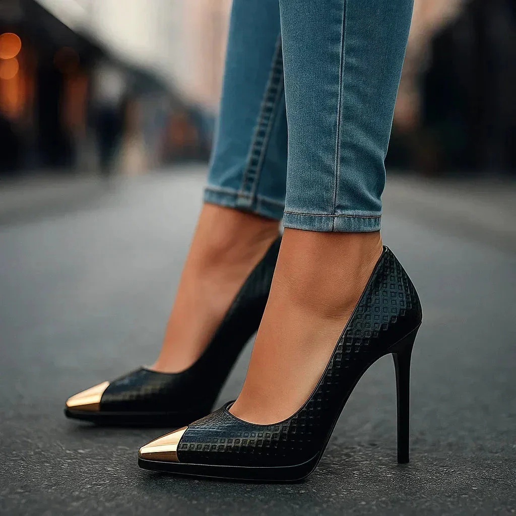 AVELINE GOLD-POINT HEELS - Image 5