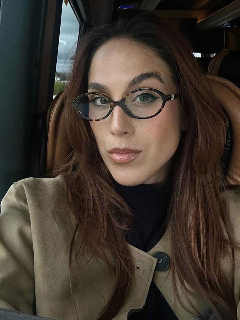 Brynlee | Chic Reading Glasses - Image 4