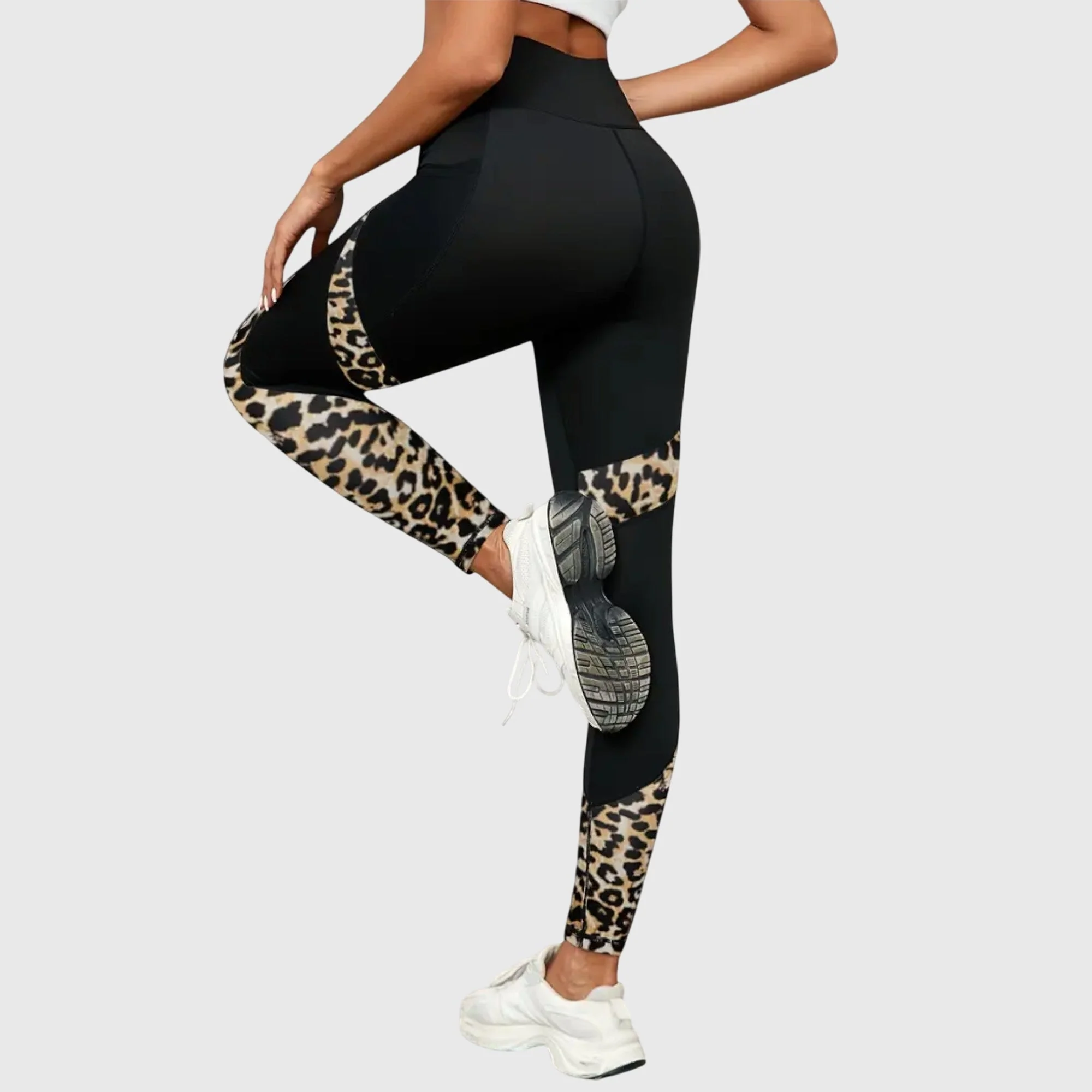 High-Waisted Leopard Print Training Pants - Image 3