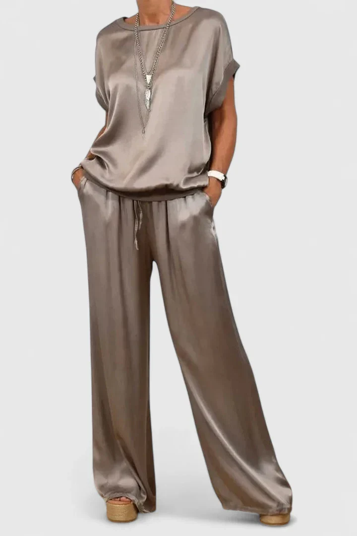 Jessykkah | Comfortable Two-Piece Set - Image 2