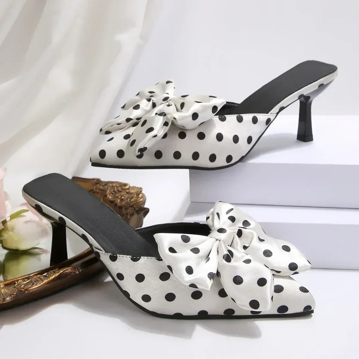 VIVIENNE POLKA-BOW HEELS - Image 10