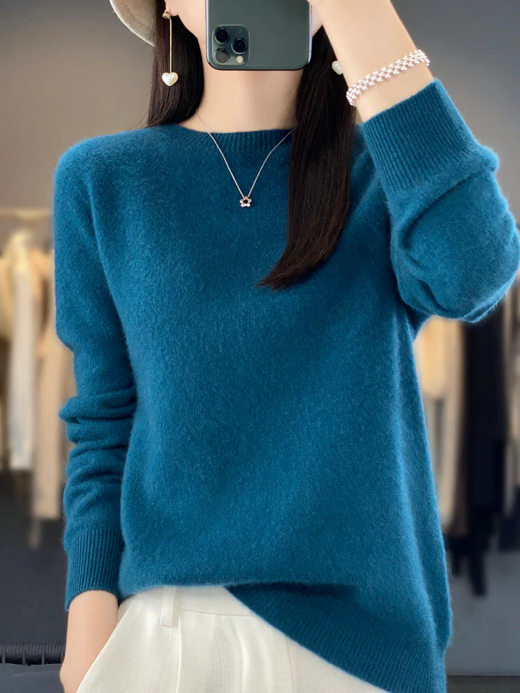 Rizalinda | Comfortable Sweater - Image 2