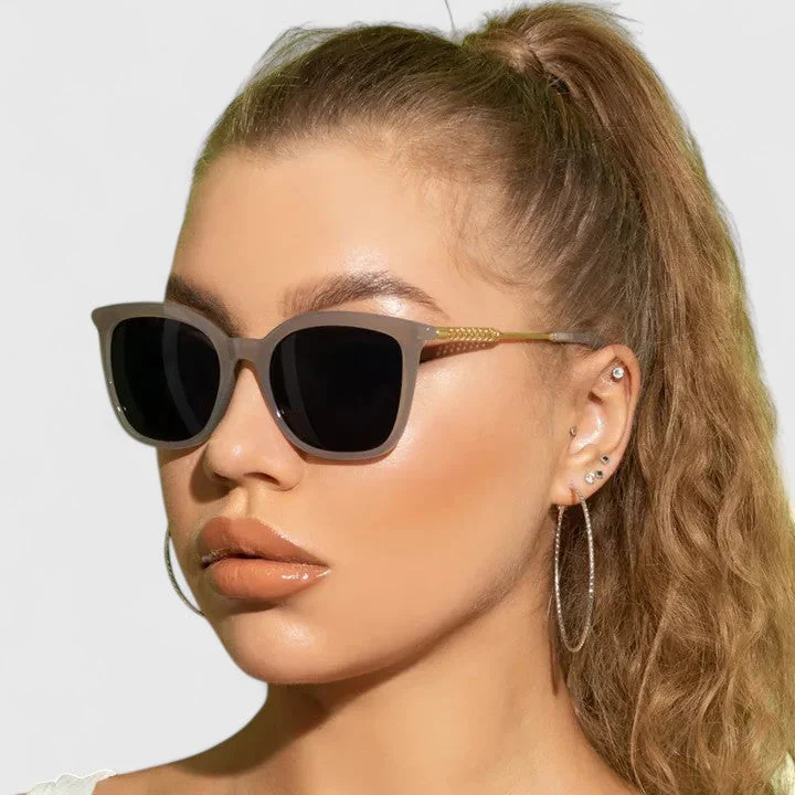 Savanuhh | Stylish Sunglasses - Image 3