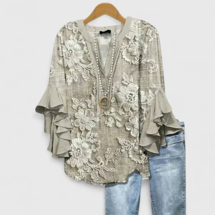Taylisse | Sophisticated Blouse - Image 2