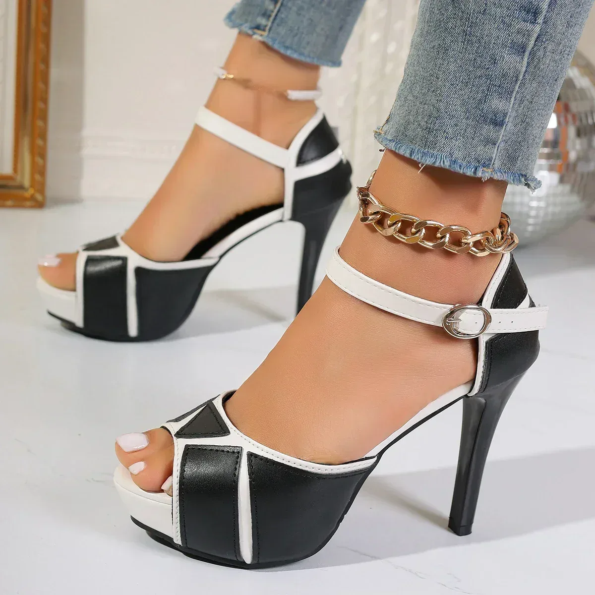 VALENTINA MARISE HEELS - Image 9